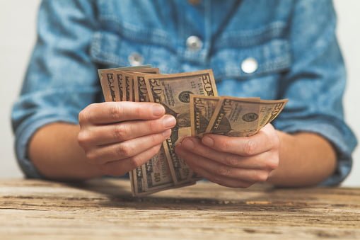 how to monetize a blog image
